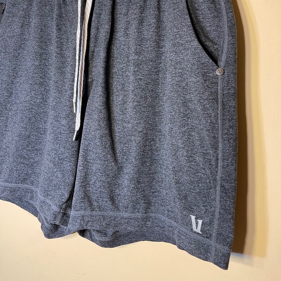 Vuori Men's Ponto Short Midnight Heather shorts - Picture 2 of 8